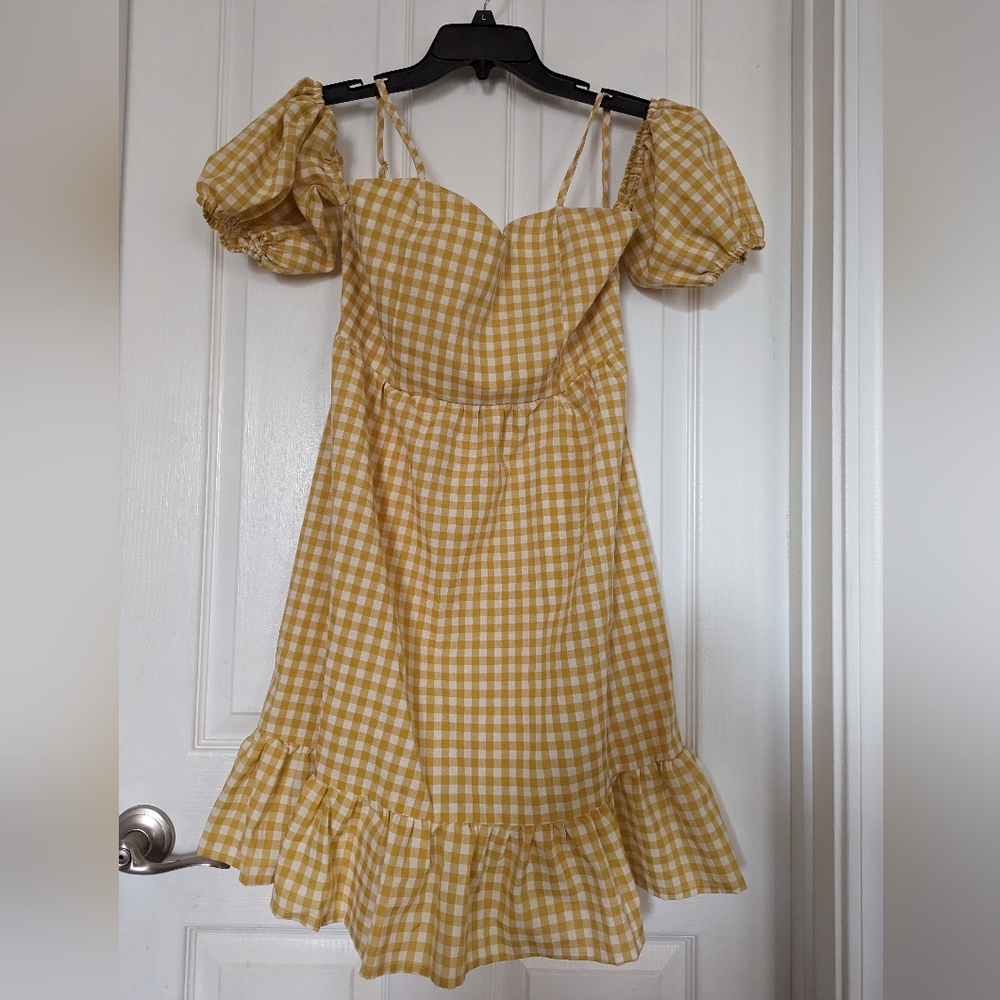 🔴5 for $20 Yellow and white dress